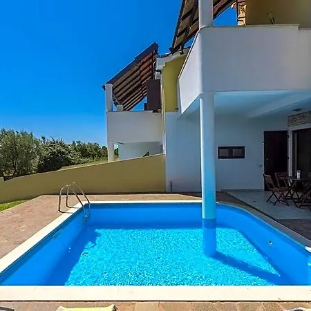 Villa Rosie Novigrad Istria